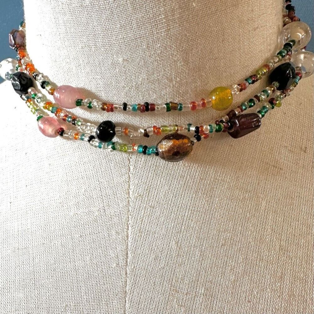 Colorful glass beaded long necklace - Picture 4 of 11